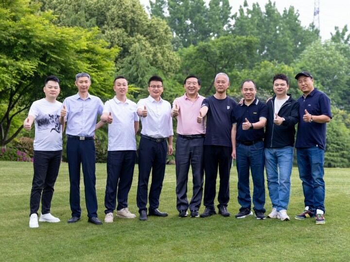 鑫质气股东齐聚江西九江共商发展大计